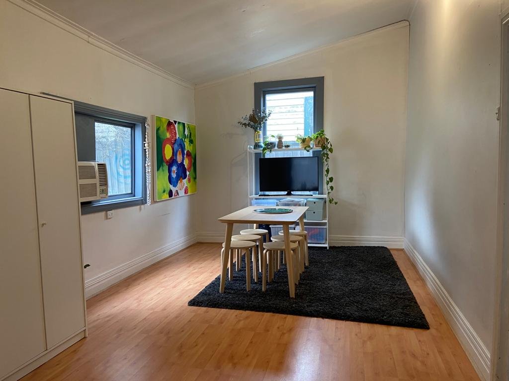 Gallery: 11 Robb Street