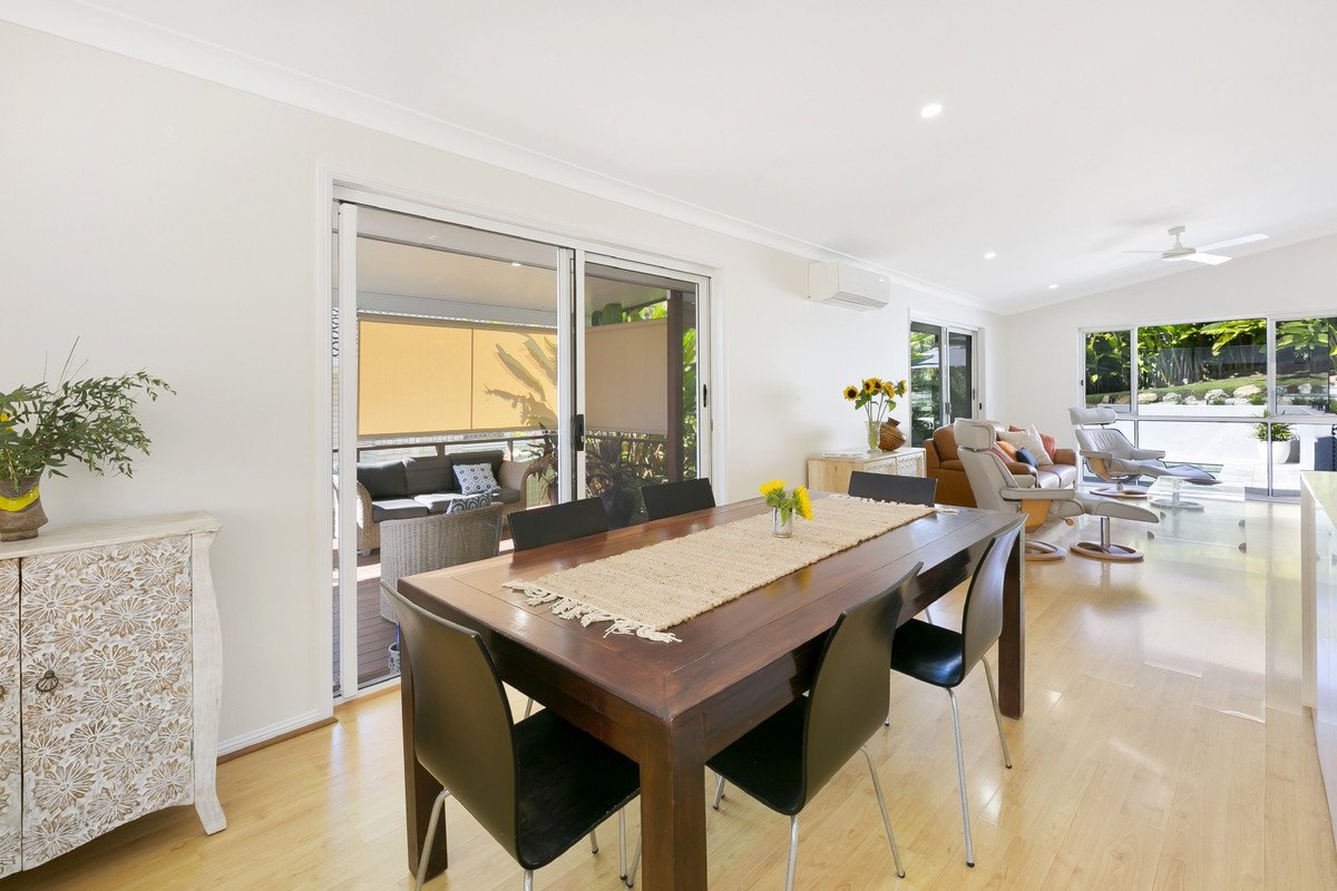 11 Robinson Place Currumbin Waters 10