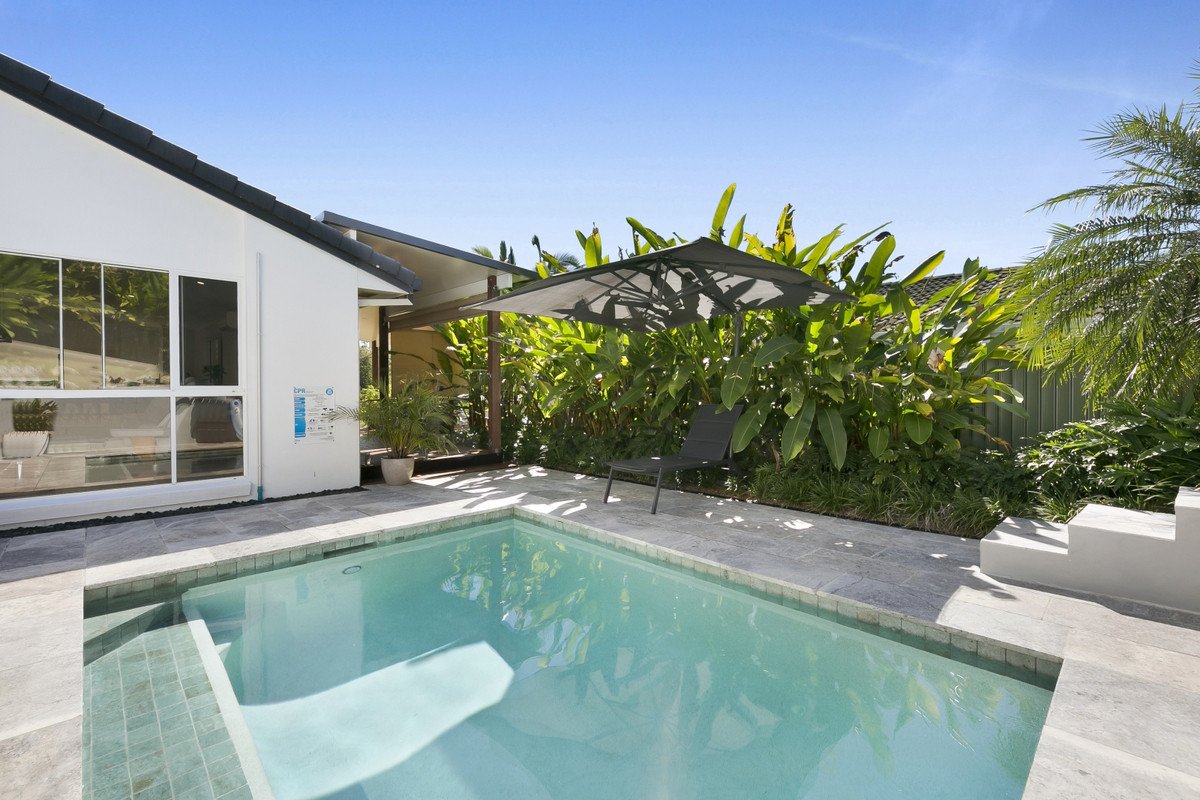 11 Robinson Place Currumbin Waters 14