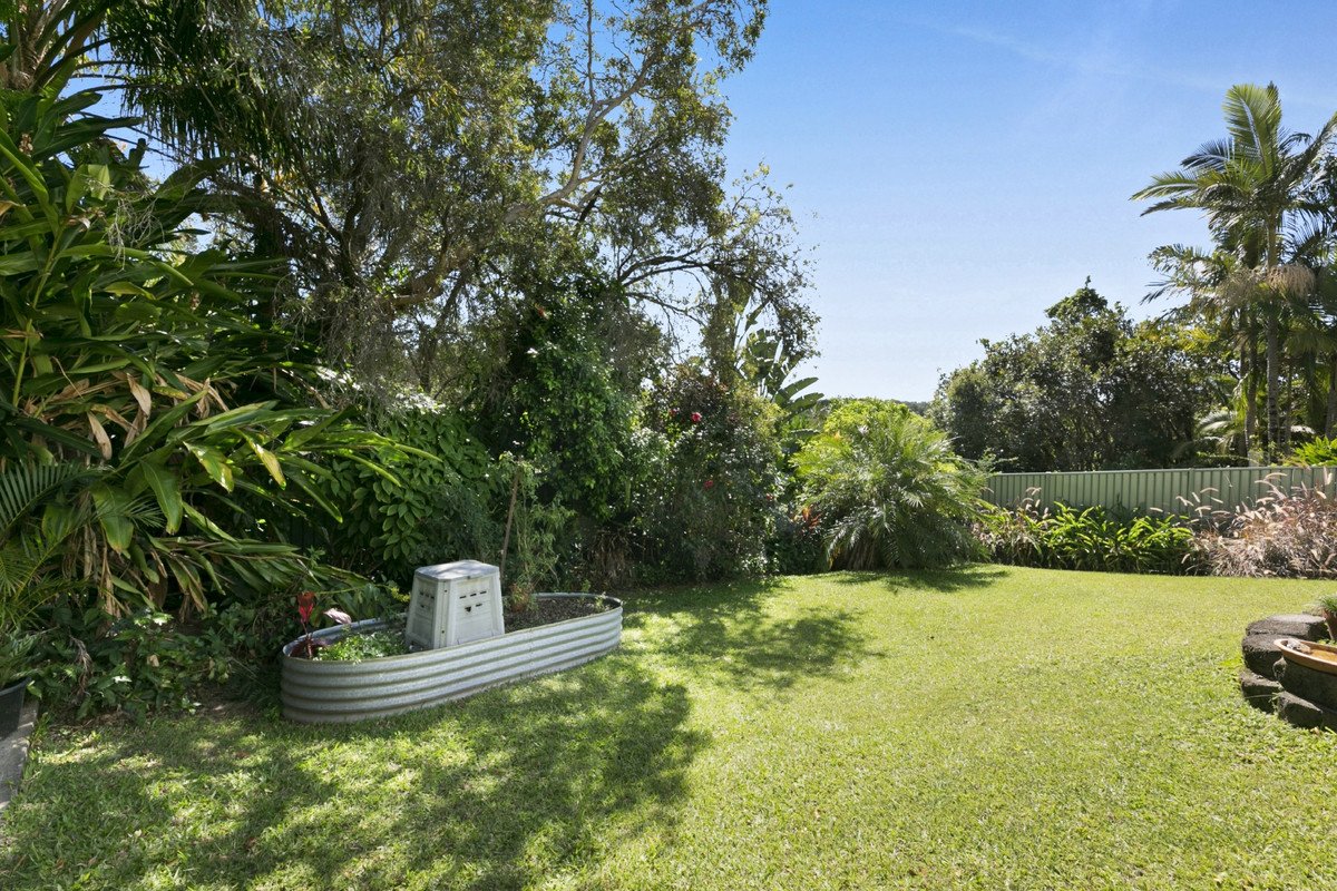 11 Robinson Place Currumbin Waters 15