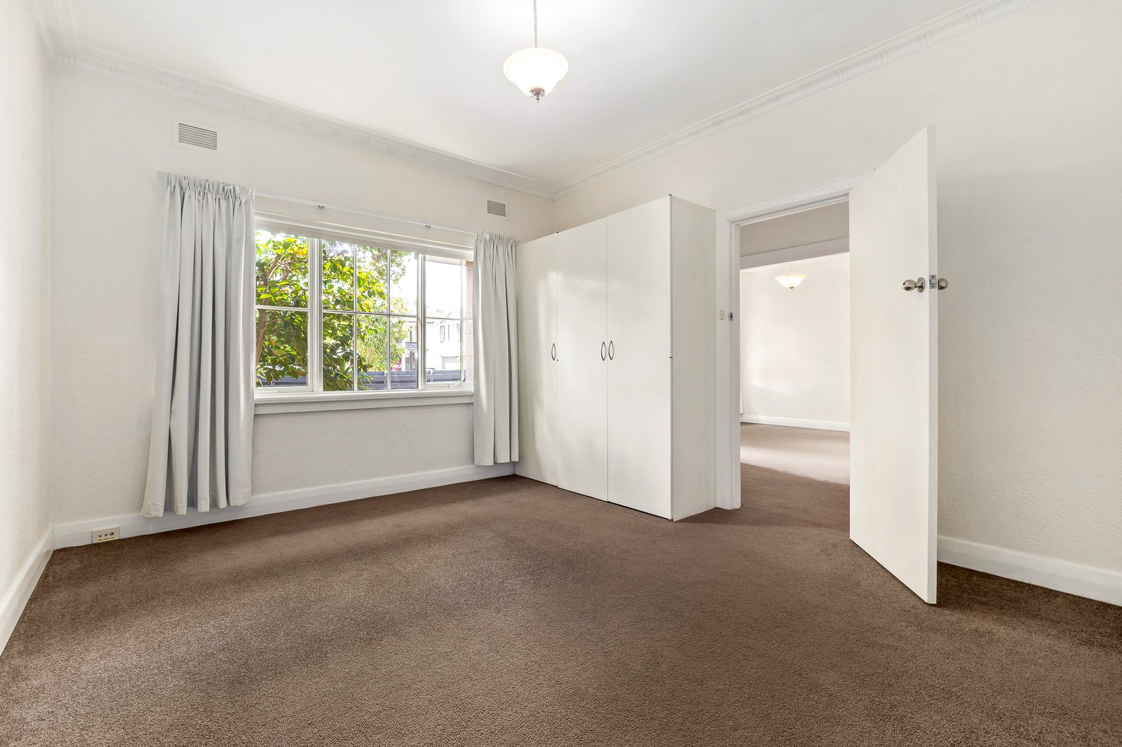 Gallery: 1/1 Robinson Street