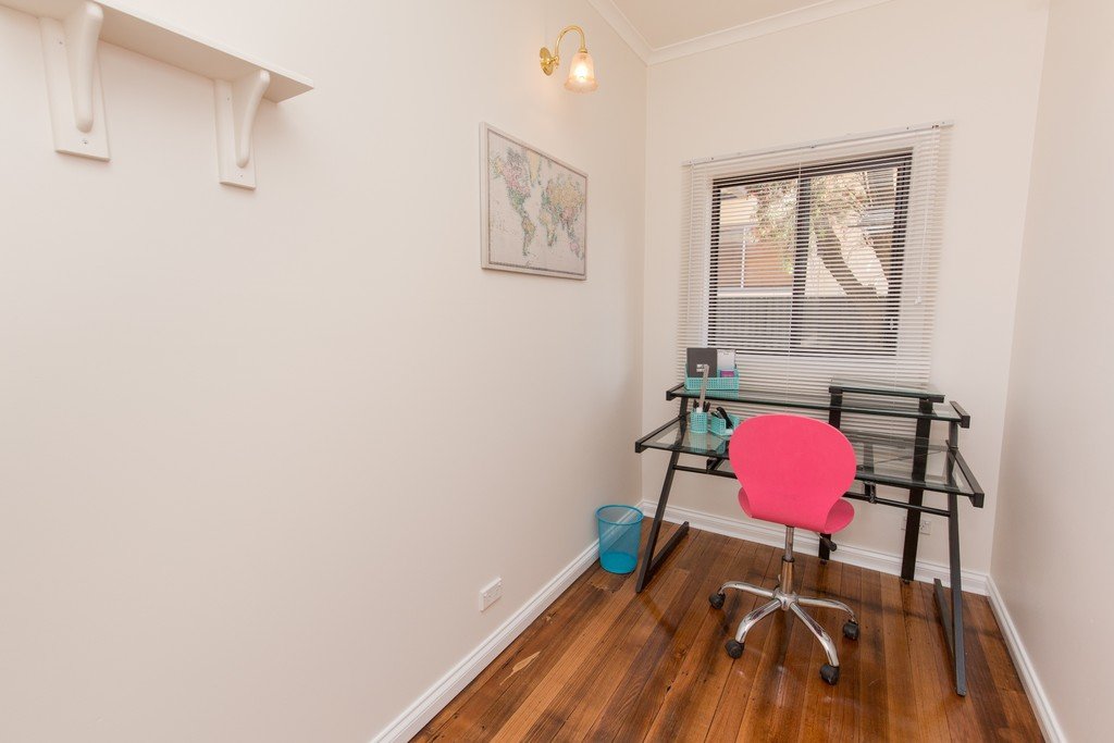 11 Rose Street BURONGA 8