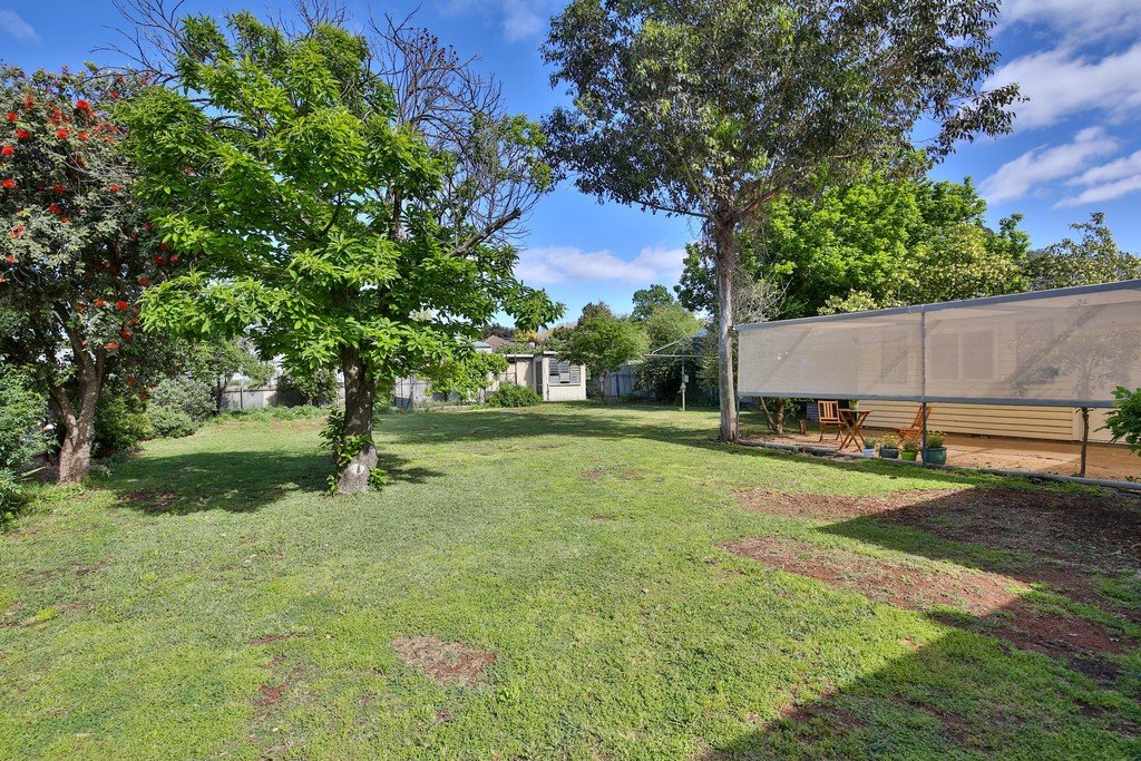 11 Rose Street BURONGA 13