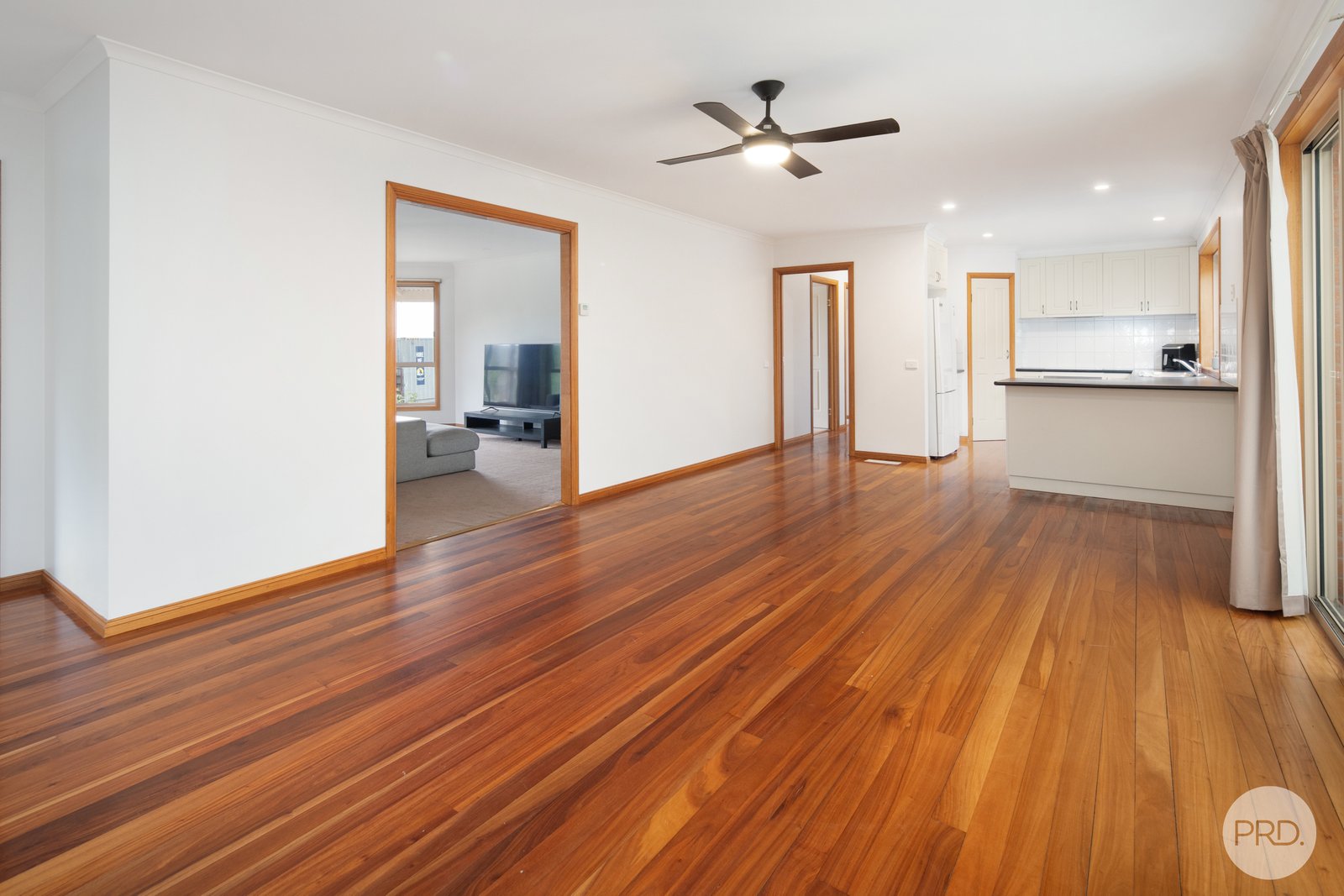 11 Rosewood Court MOUNT HELEN 4