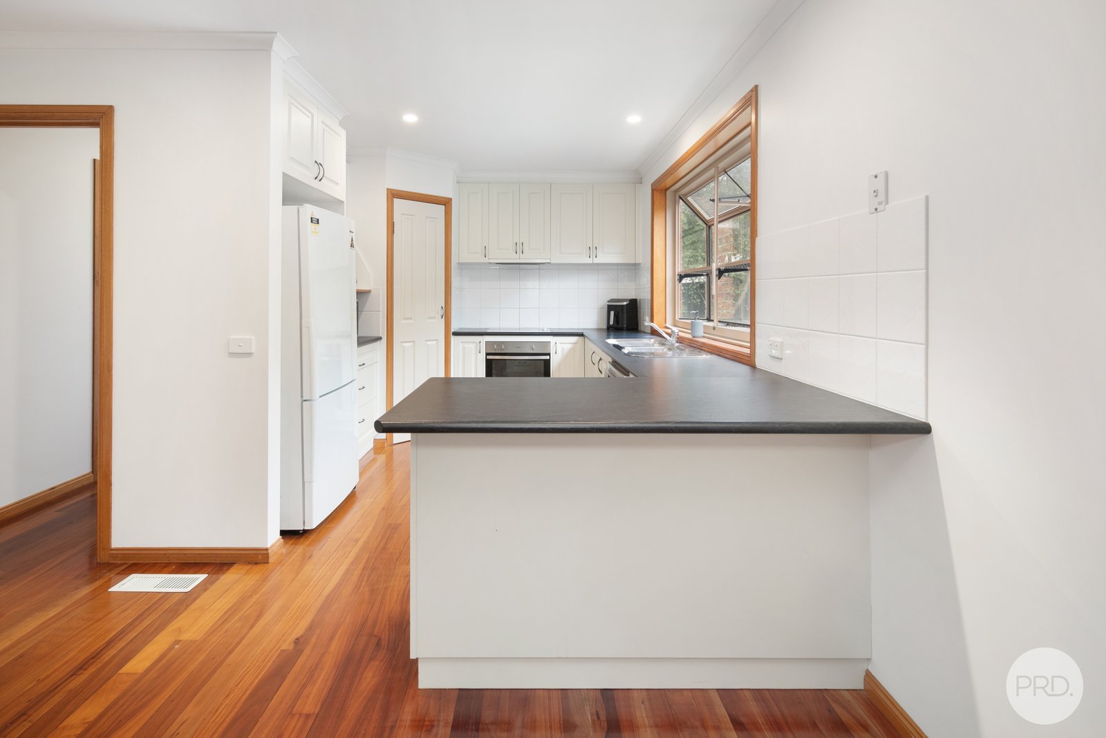 11 Rosewood Court MOUNT HELEN 5