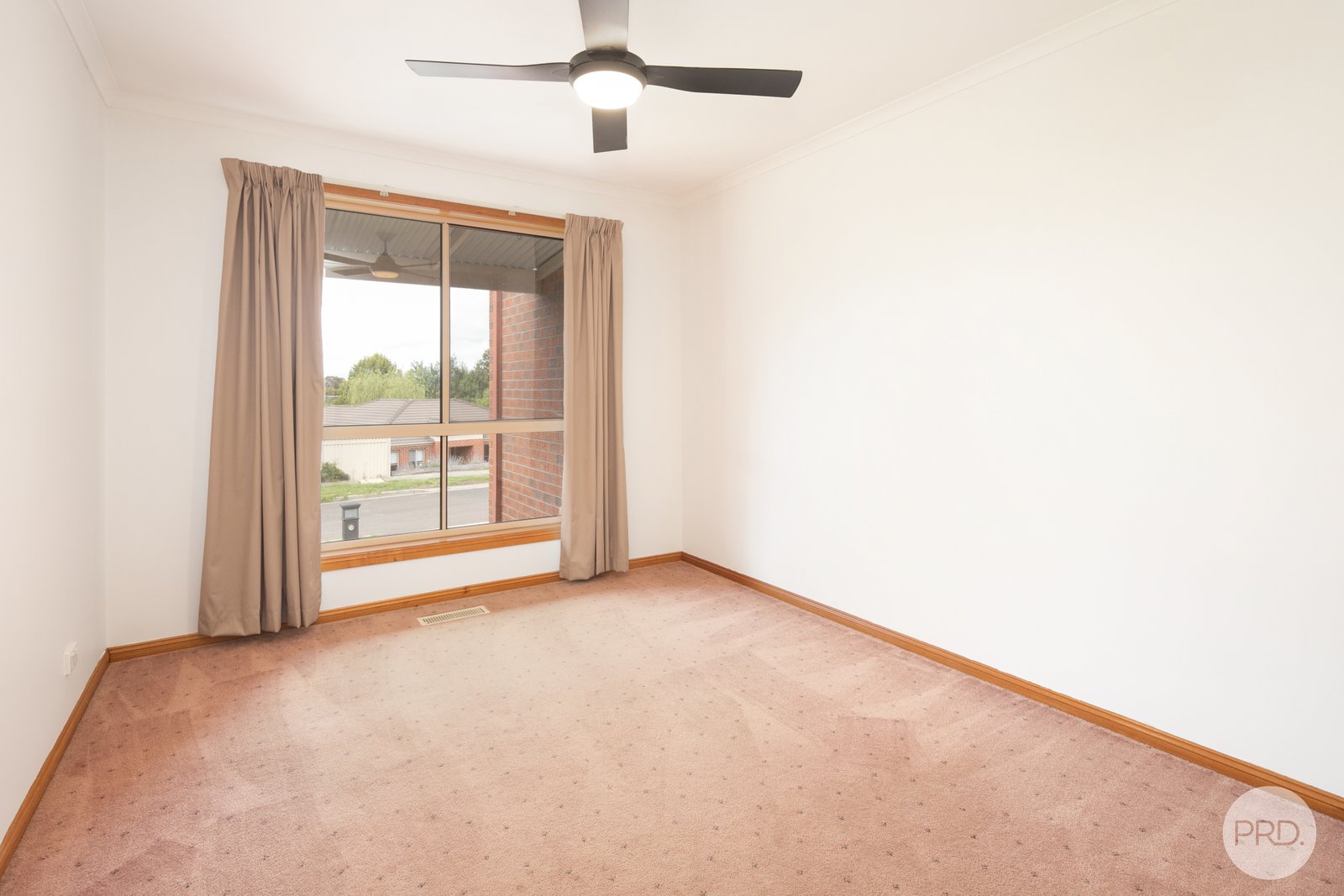 11 Rosewood Court MOUNT HELEN 9