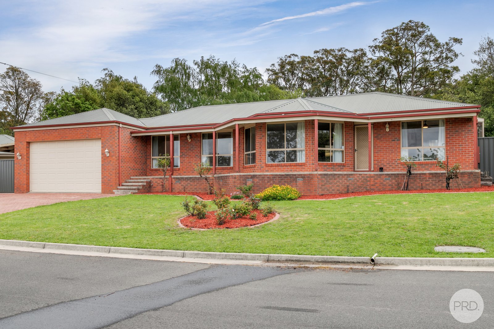 11 Rosewood Court MOUNT HELEN 16