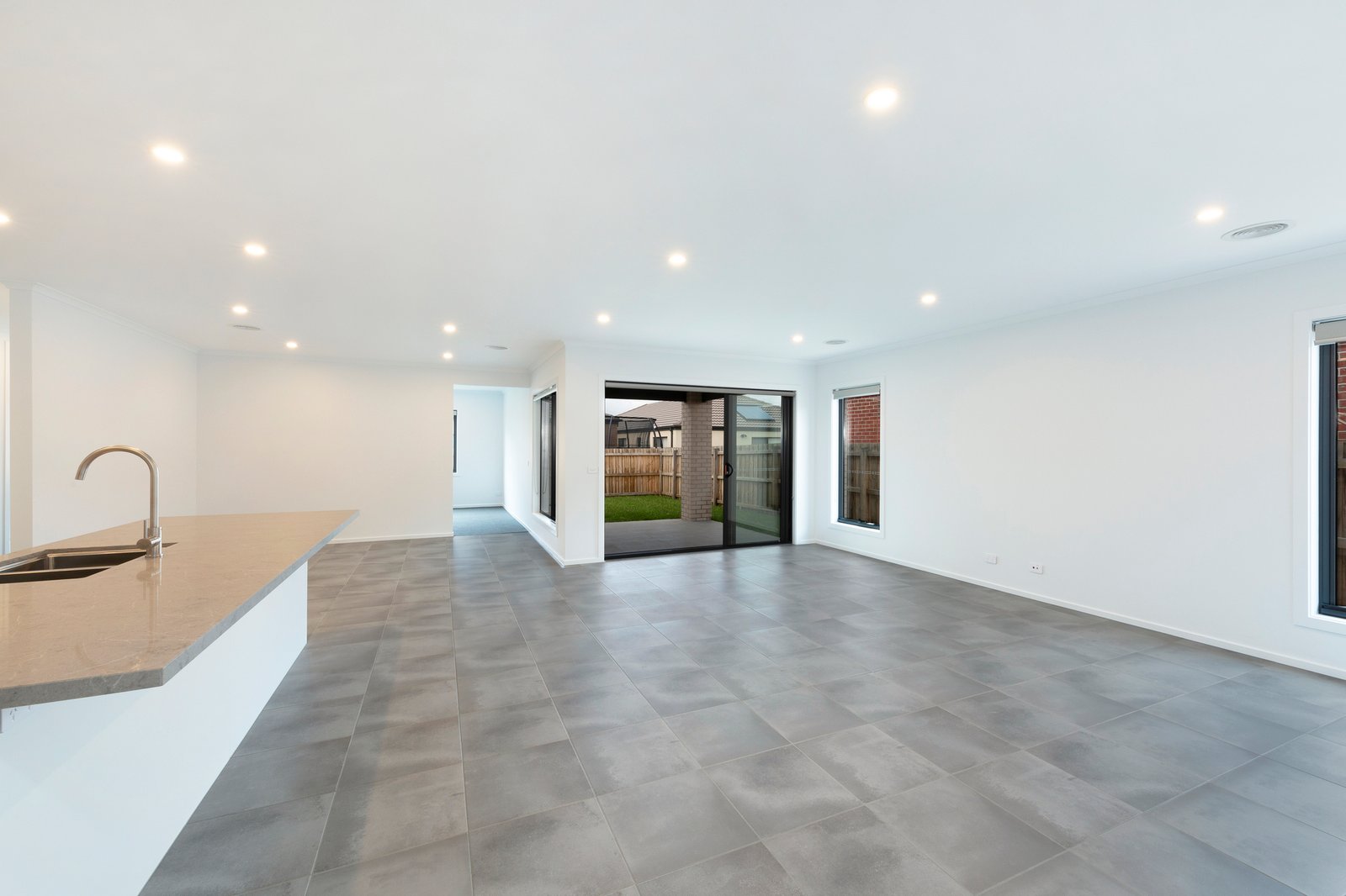 Gallery: 11 Ross Street