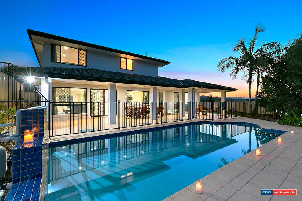 11 Royal View Close BURLEIGH HEADS 1