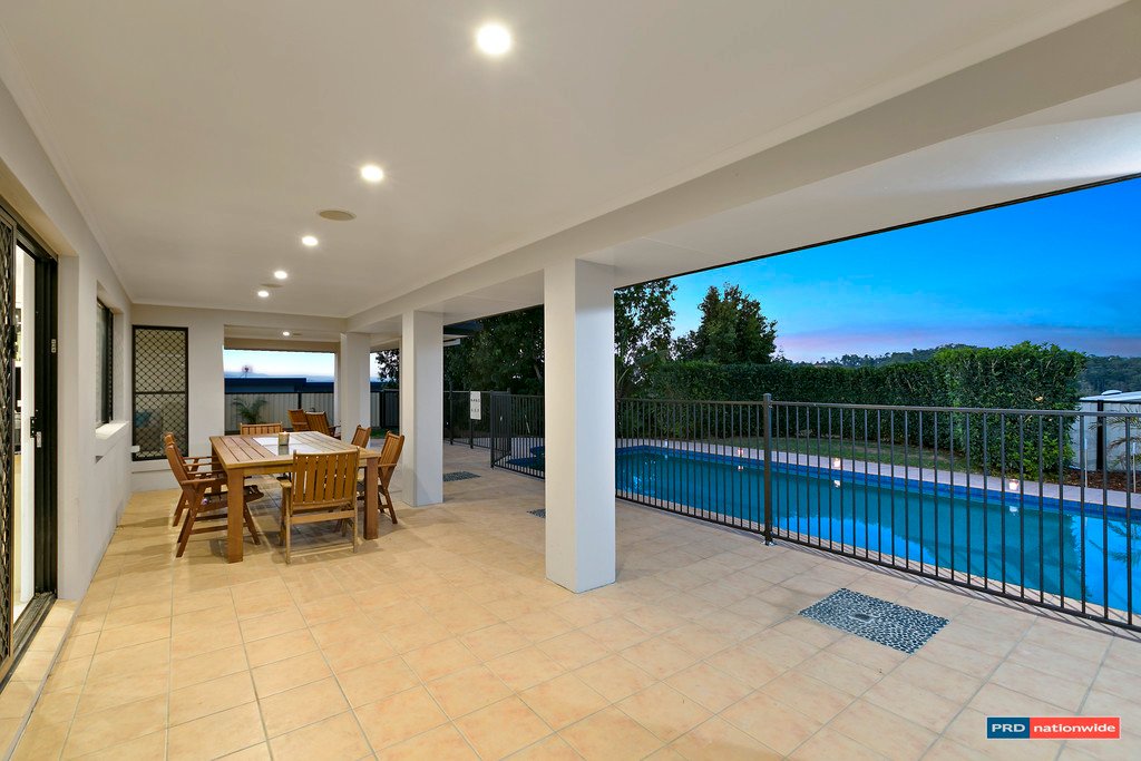 11 Royal View Close BURLEIGH HEADS 22