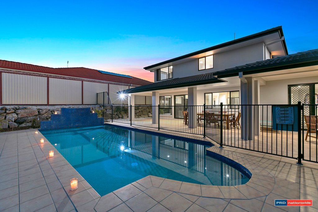 11 Royal View Close BURLEIGH HEADS 23