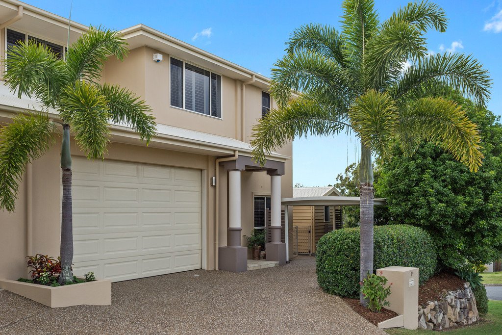 1/1 Royal View  Close BURLEIGH HEADS 16