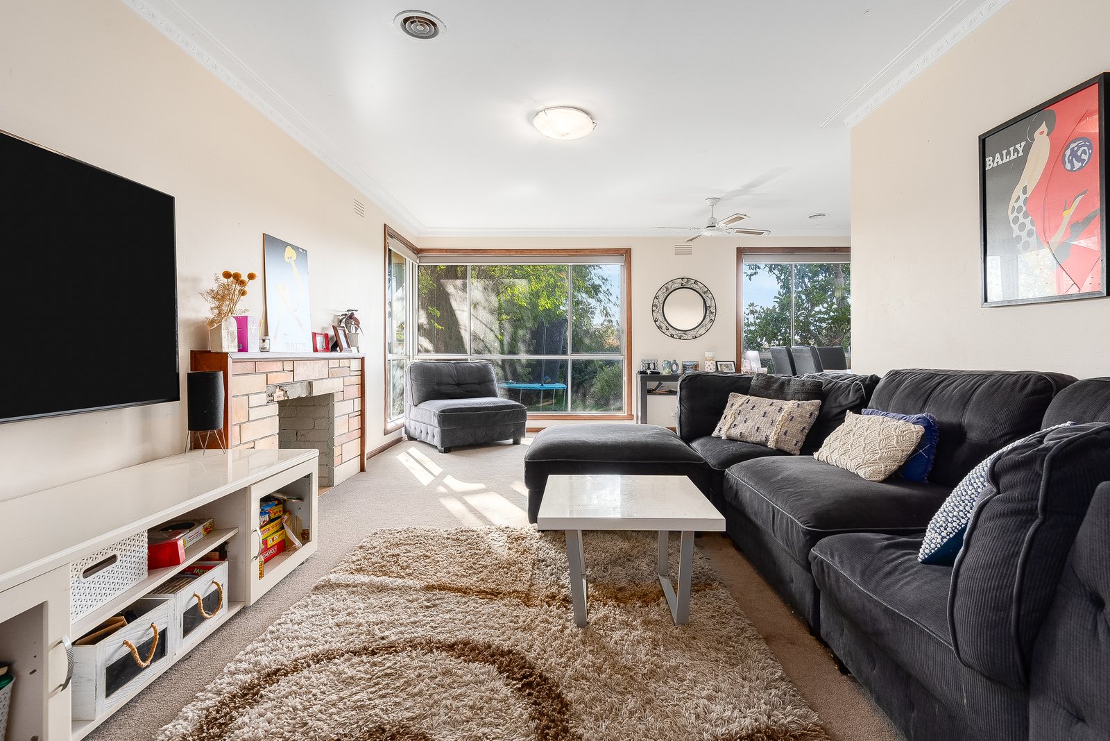 Gallery: 11 Roycroft Avenue