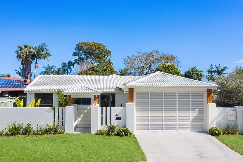 11 Rumrunner Street MERMAID WATERS 1