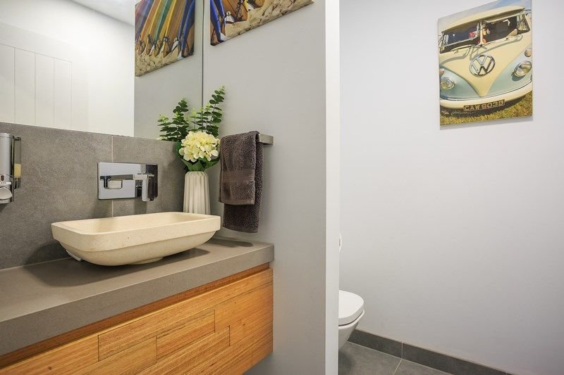 11 Rumrunner Street MERMAID WATERS 11