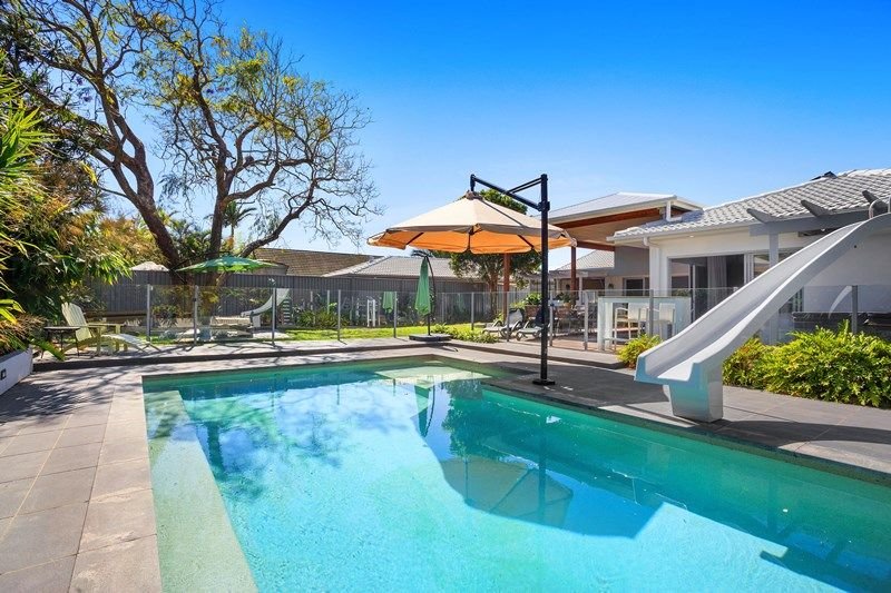 11 Rumrunner Street MERMAID WATERS 16