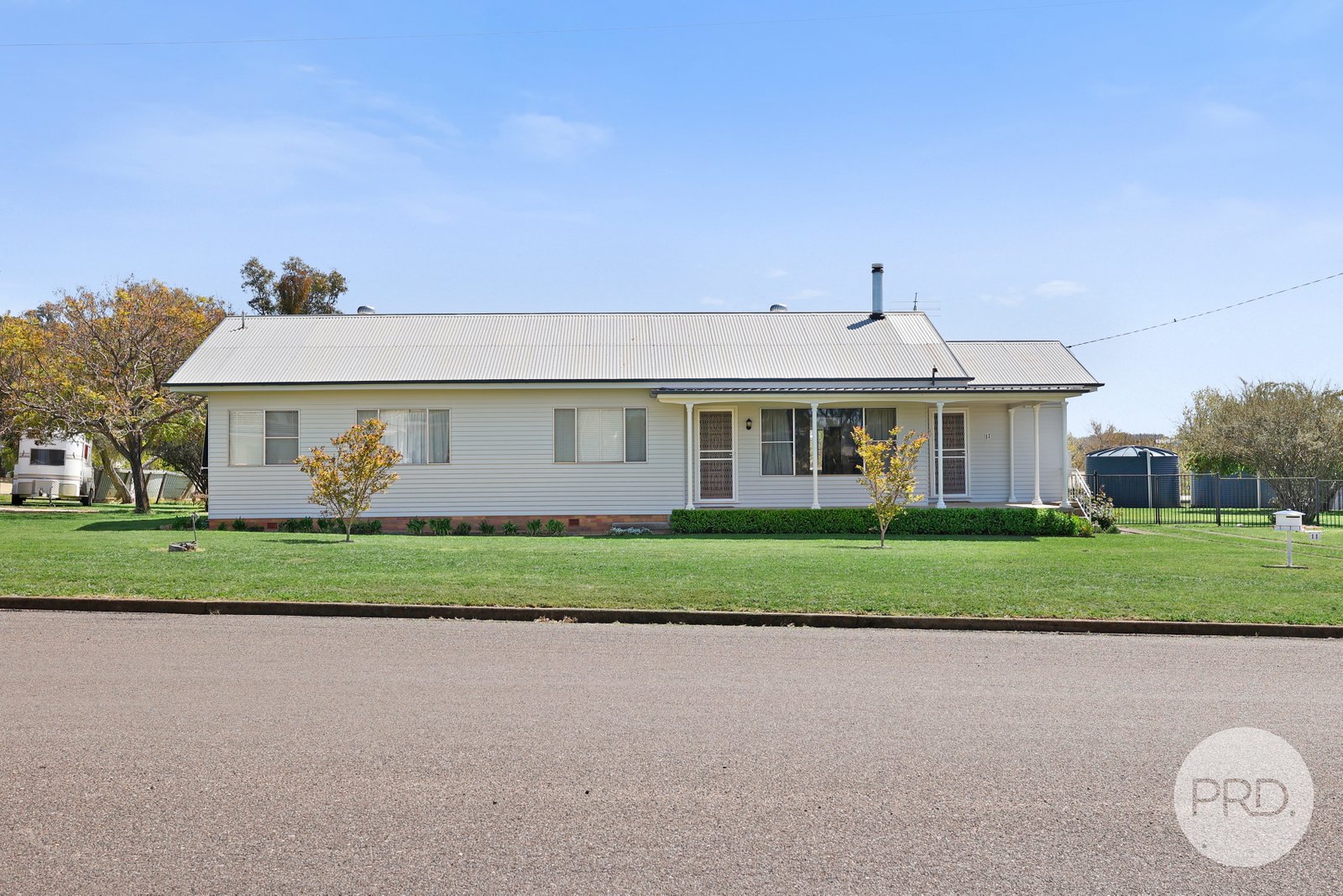 11 Russell Street QUIRINDI 1