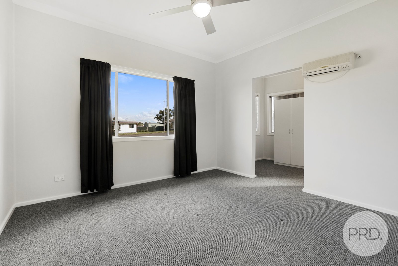 11 Russell Street QUIRINDI 11