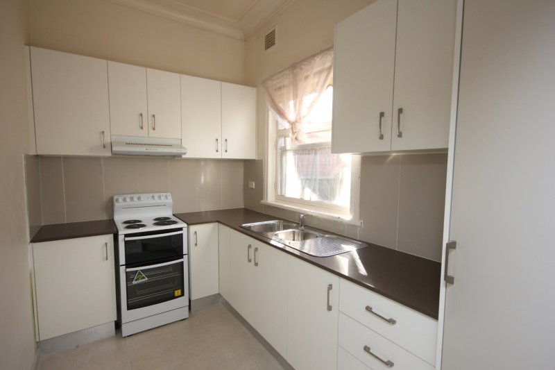 11 Rye Avenue BEXLEY 1