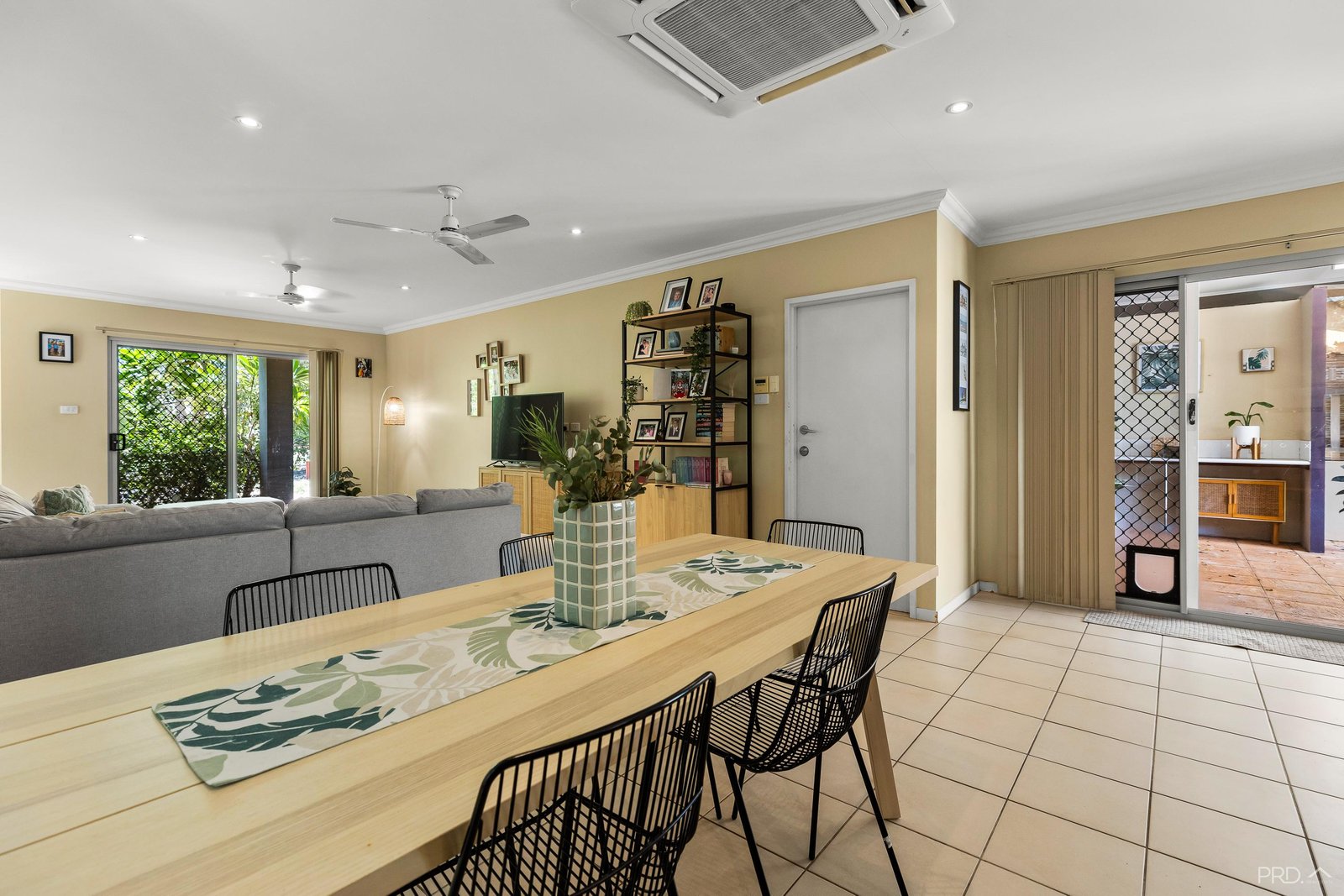 11 Salleh Street CABLE BEACH 6