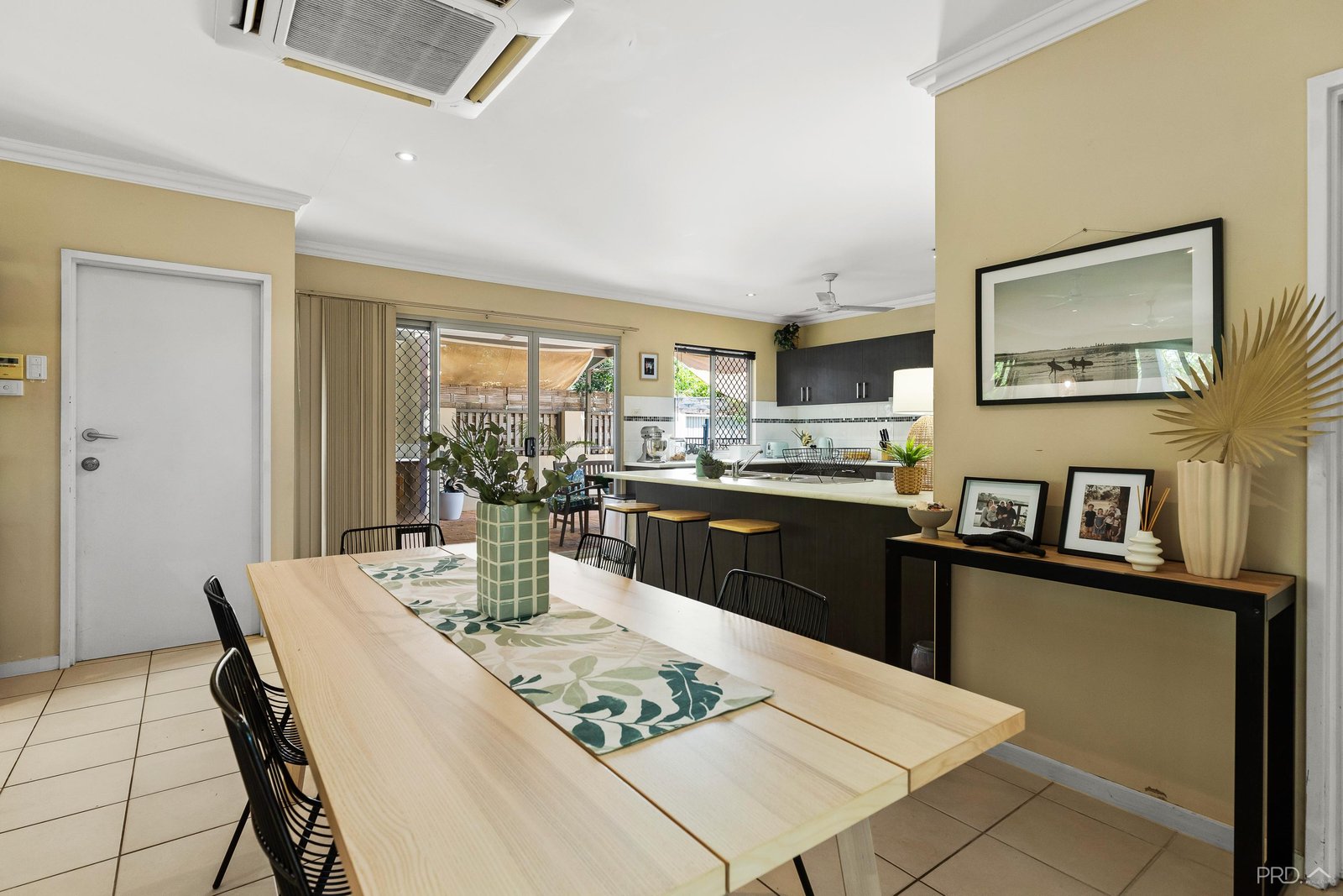 11 Salleh Street CABLE BEACH 8