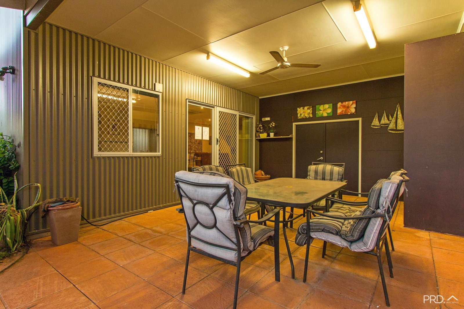 11 Salleh Street CABLE BEACH 31