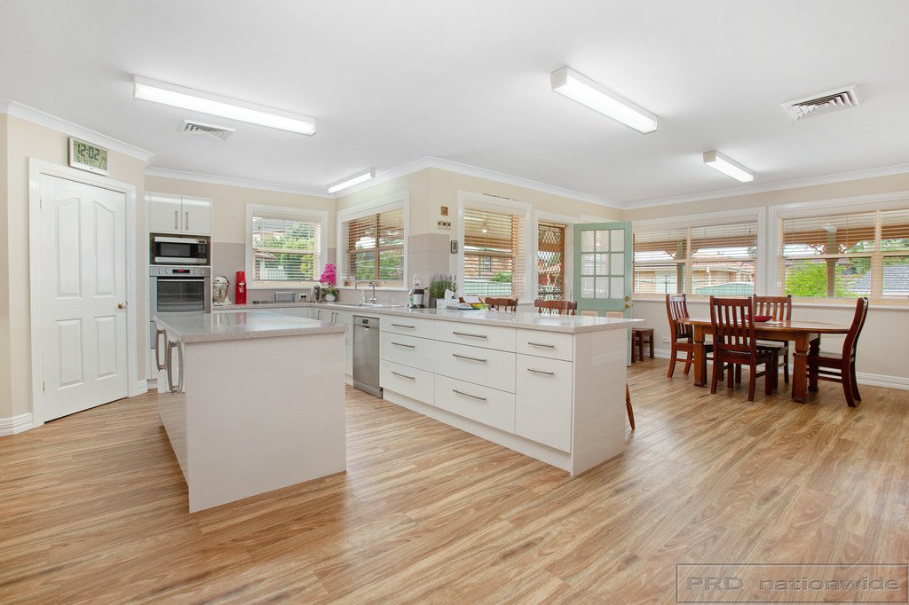 11 Samoa Close ASHTONFIELD 12