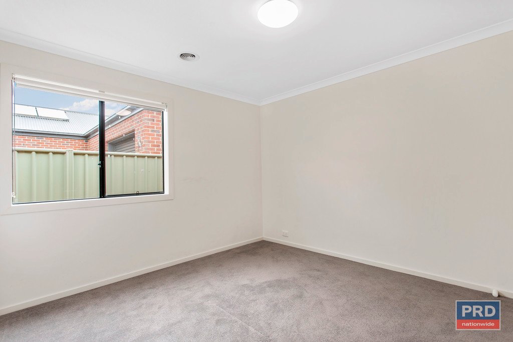 11 Sanctuary Blvd  MAIDEN GULLY 8