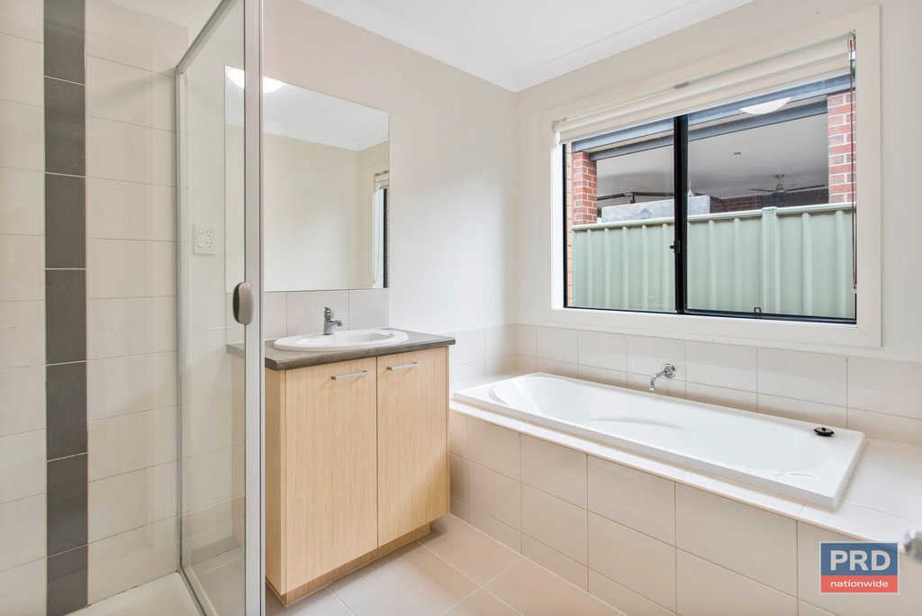 11 Sanctuary Blvd  MAIDEN GULLY 9