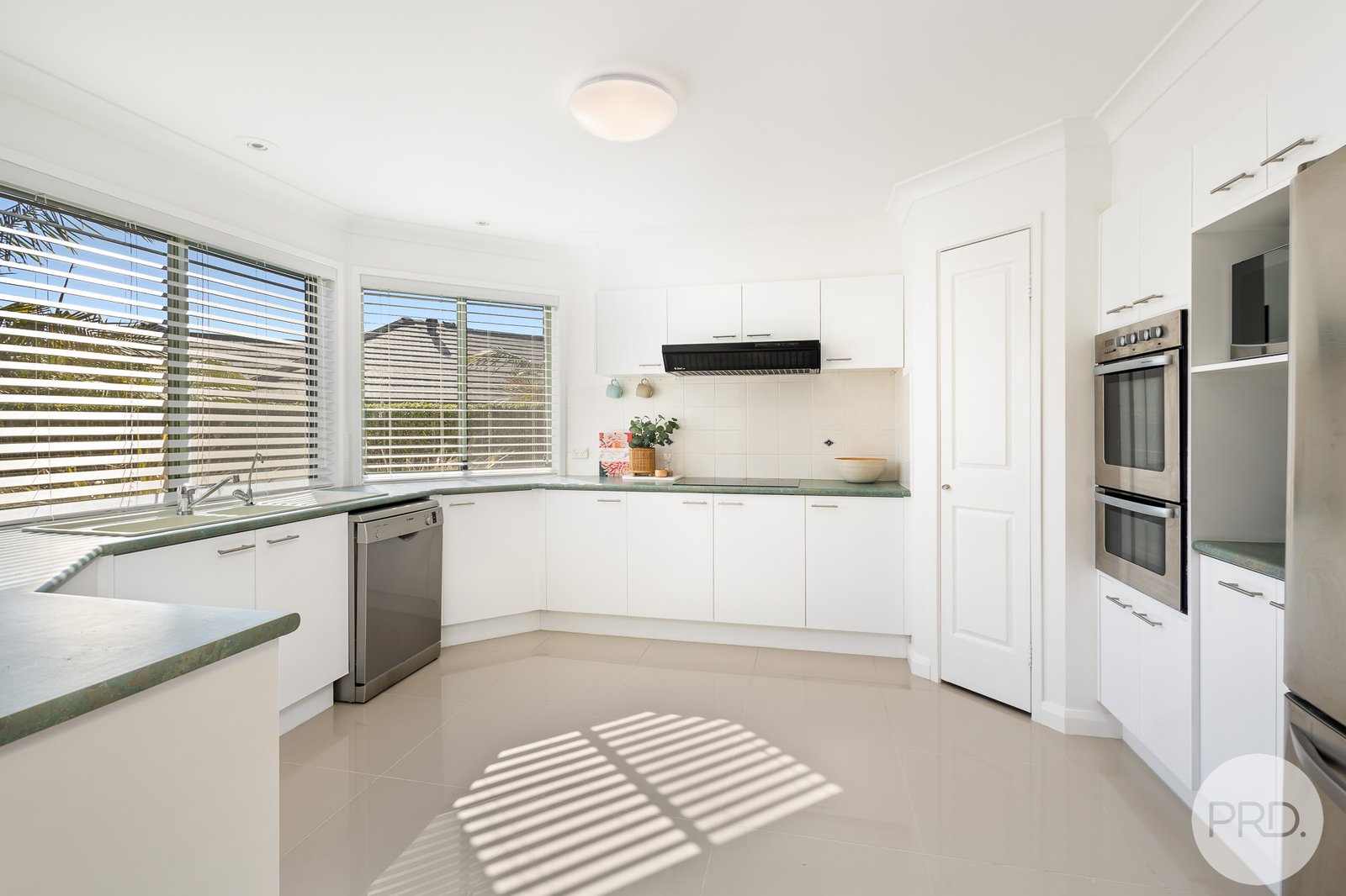 11 Sanderling Close SALAMANDER BAY 8