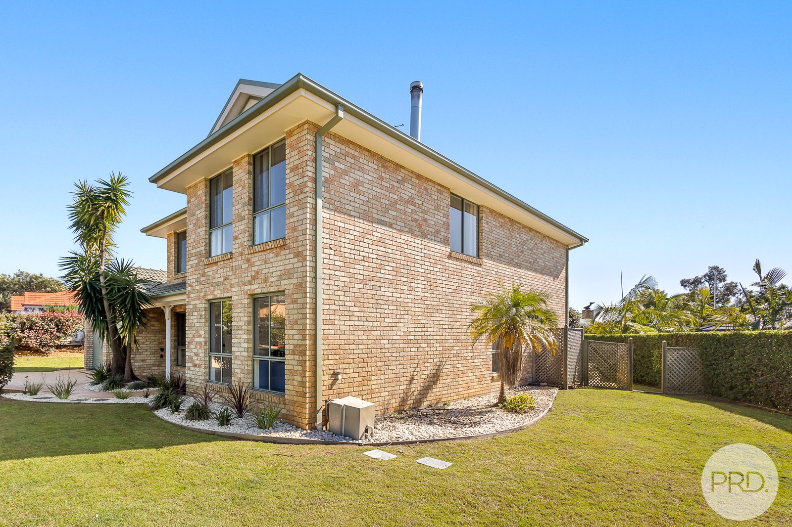 11 Sanderling Close SALAMANDER BAY 15