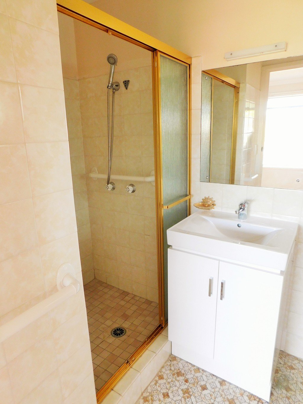 11 Sandpiper Drive BURLEIGH HEADS 5