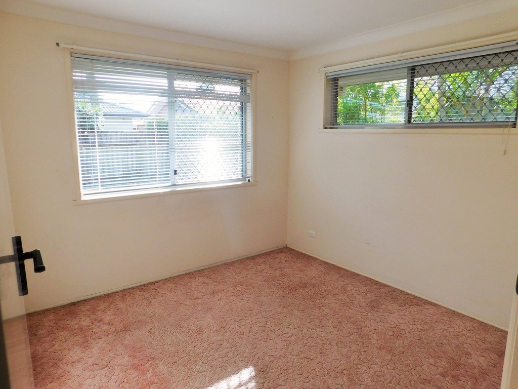 11 Sandpiper Drive BURLEIGH HEADS 7