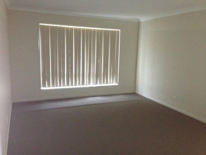 11 Sapphire Drive RUTHERFORD 5