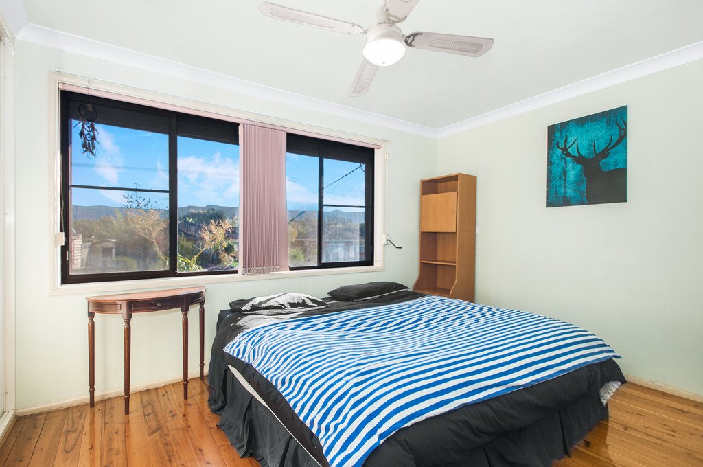 11 Saville Road DAPTO 4