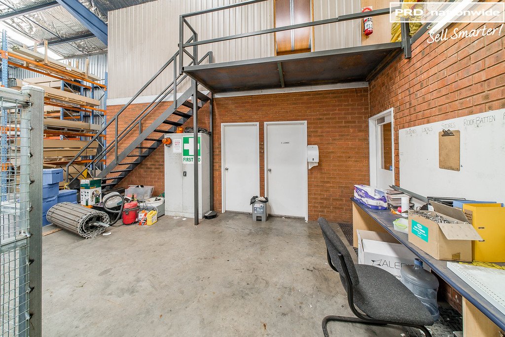 11 Saxon Street WAGGA WAGGA 4