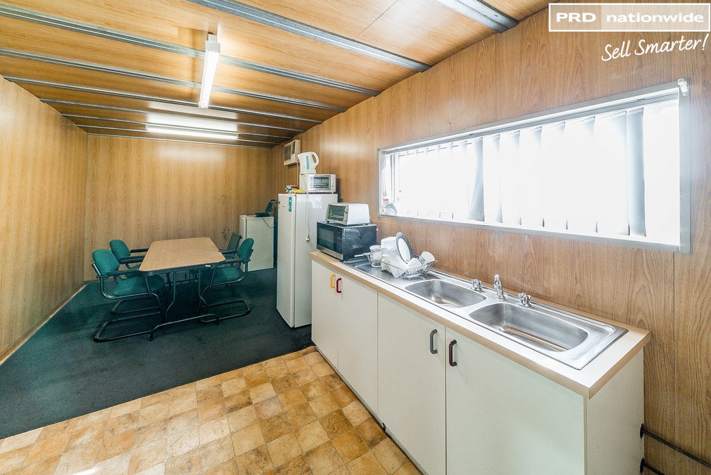 11 Saxon Street WAGGA WAGGA 5