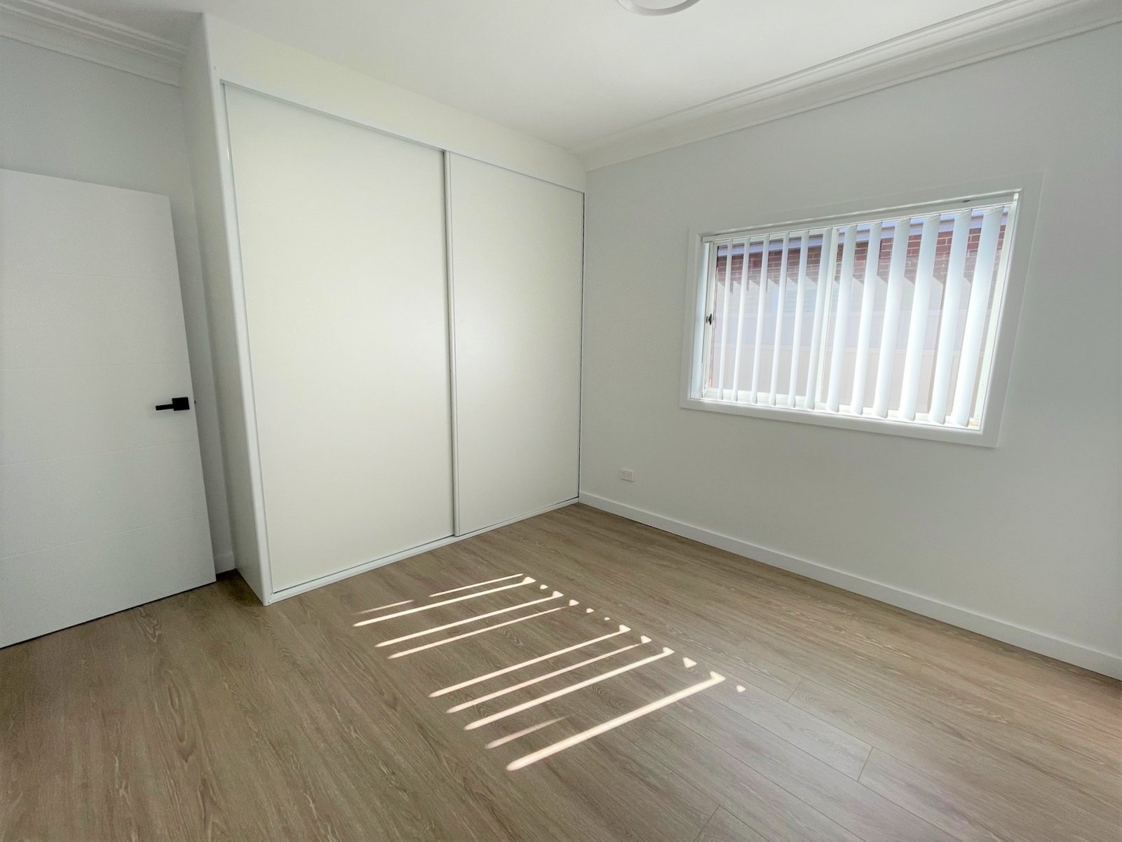 11 Scarborough Street MONTEREY 8