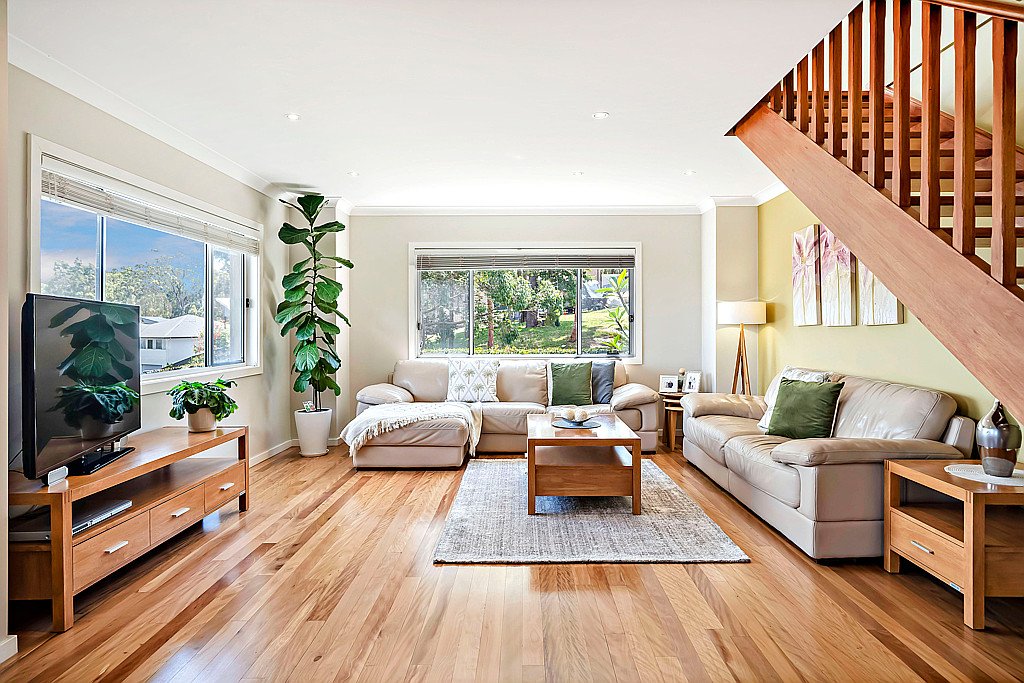 11 Seagrass Circuit CORLETTE 4