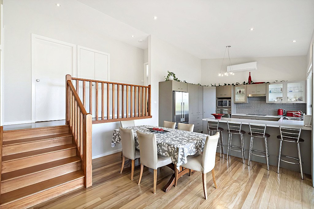 11 Seagrass Circuit CORLETTE 7