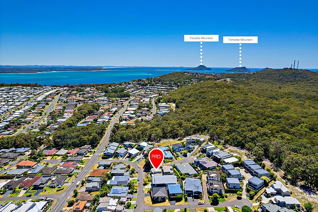 11 Seagrass Circuit CORLETTE 17