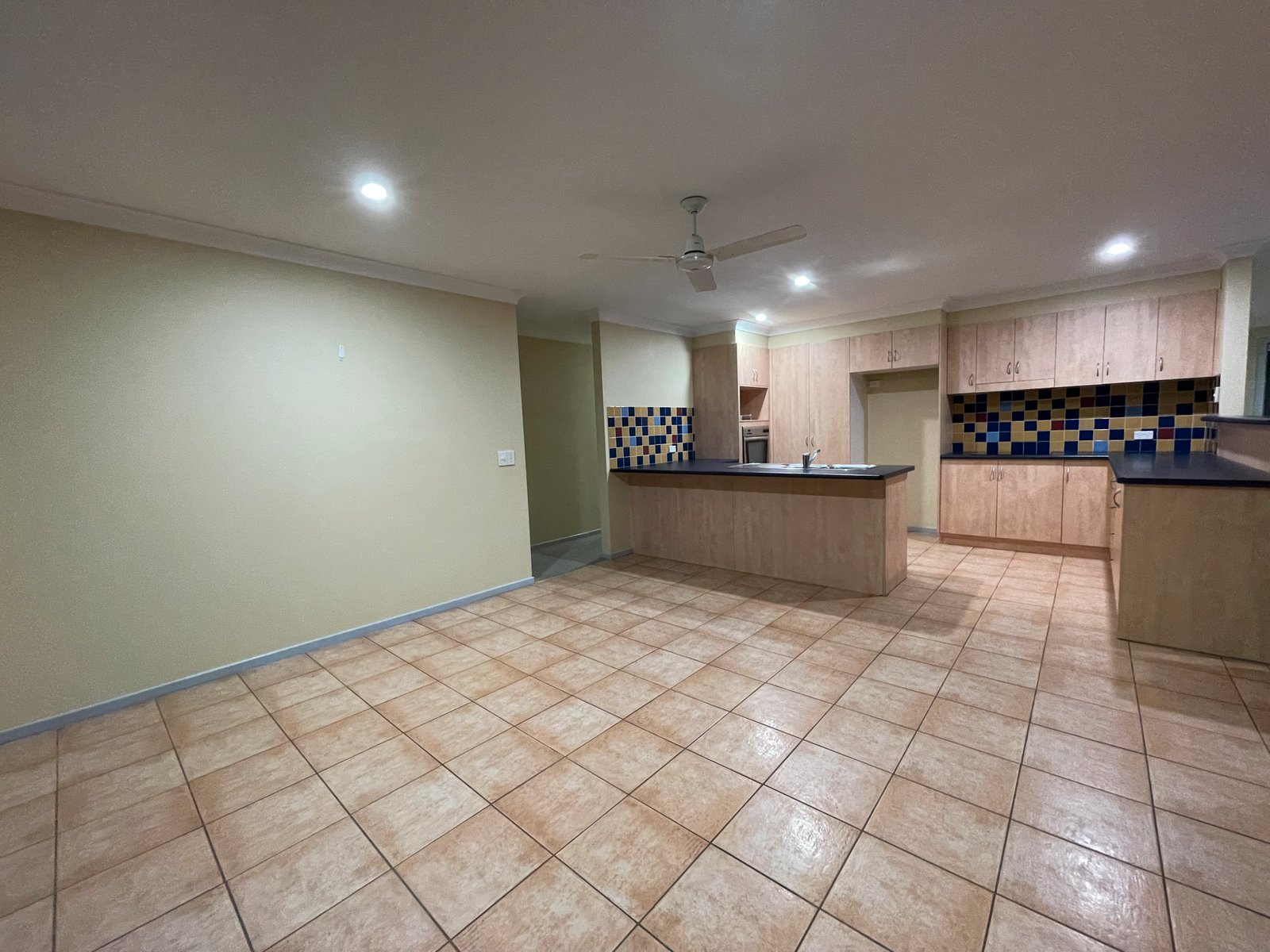 11 Seaside Close KORORA 5