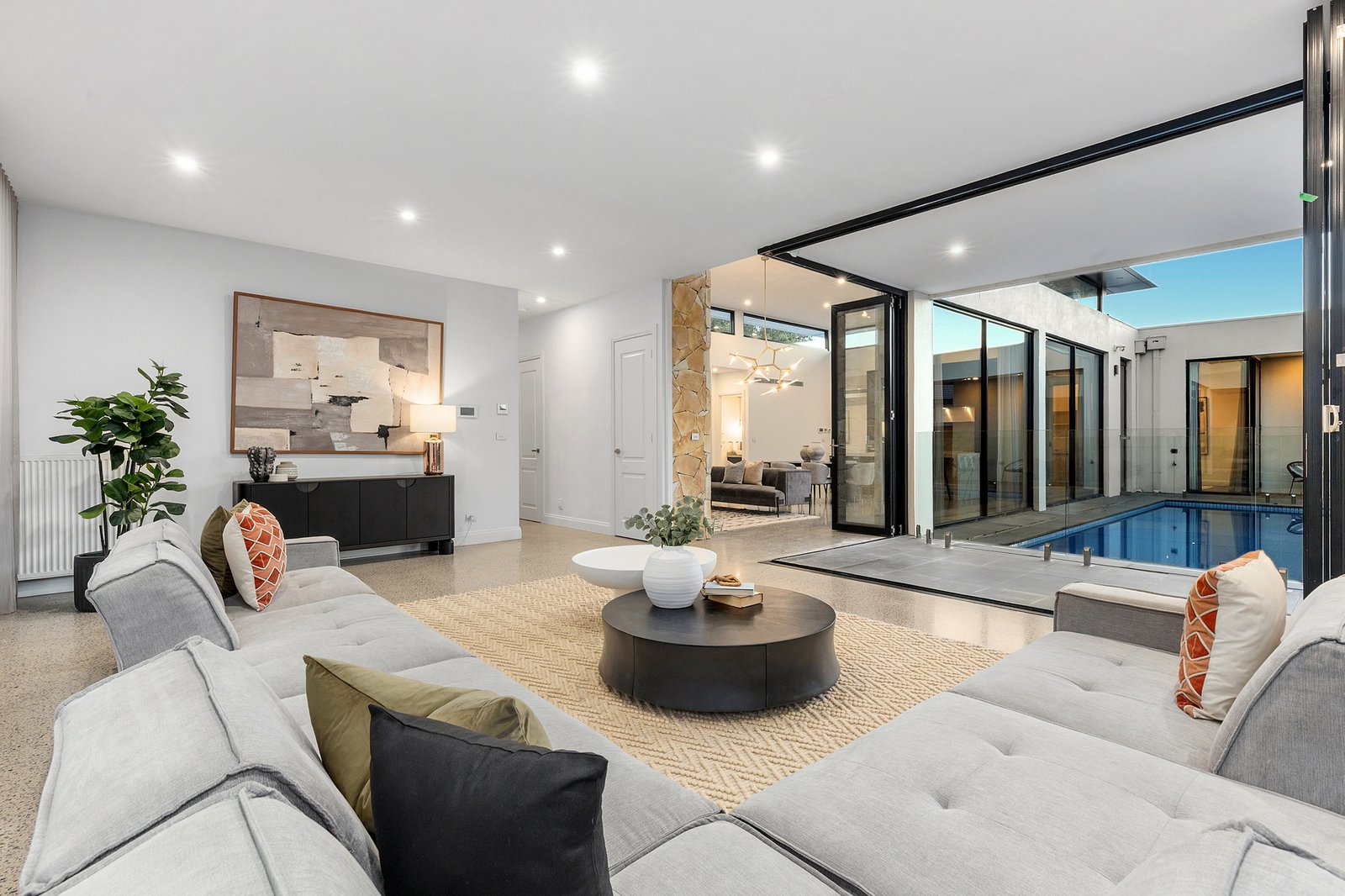 Gallery: 11 Shalimar Court