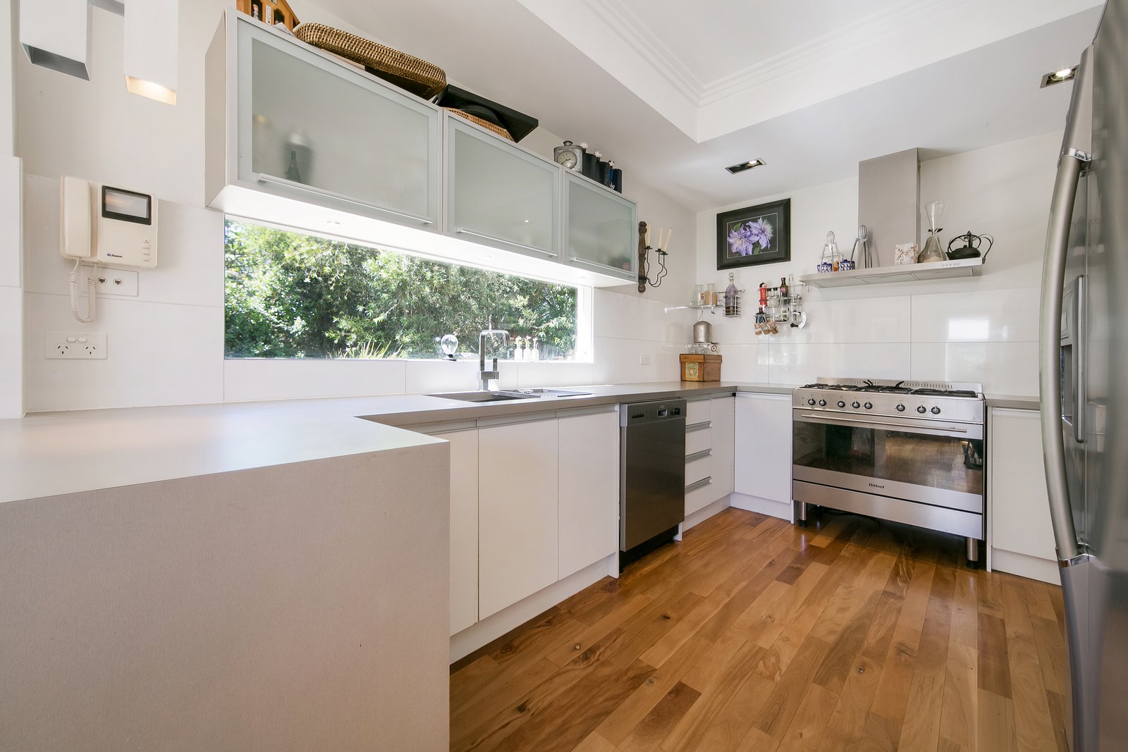 Gallery: 1/1 Sheileen Court