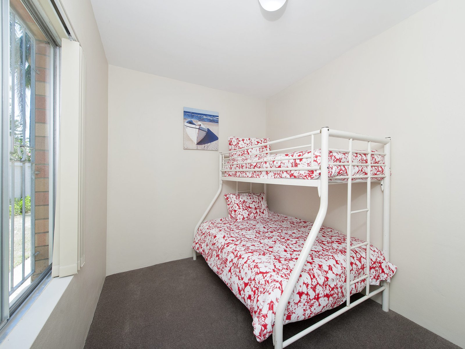 1/1 Shoal Bay Road SHOAL BAY 9