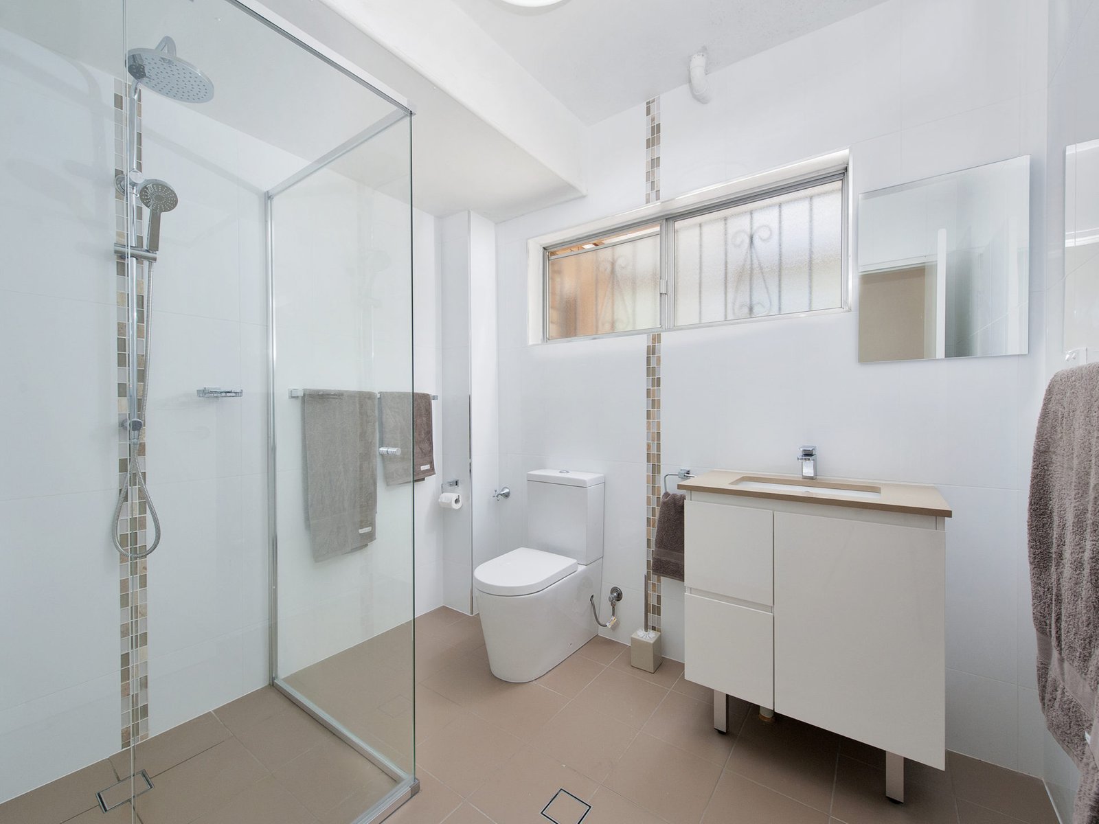 1/1 Shoal Bay Road SHOAL BAY 10
