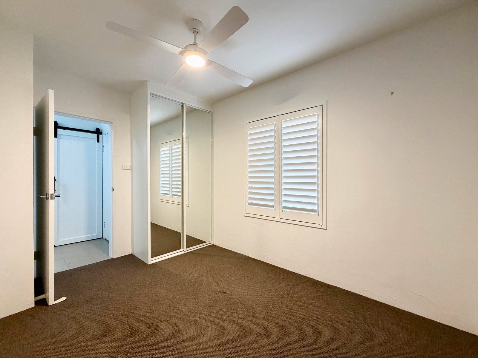 1/1 Shoal Bay Road SHOAL BAY 16