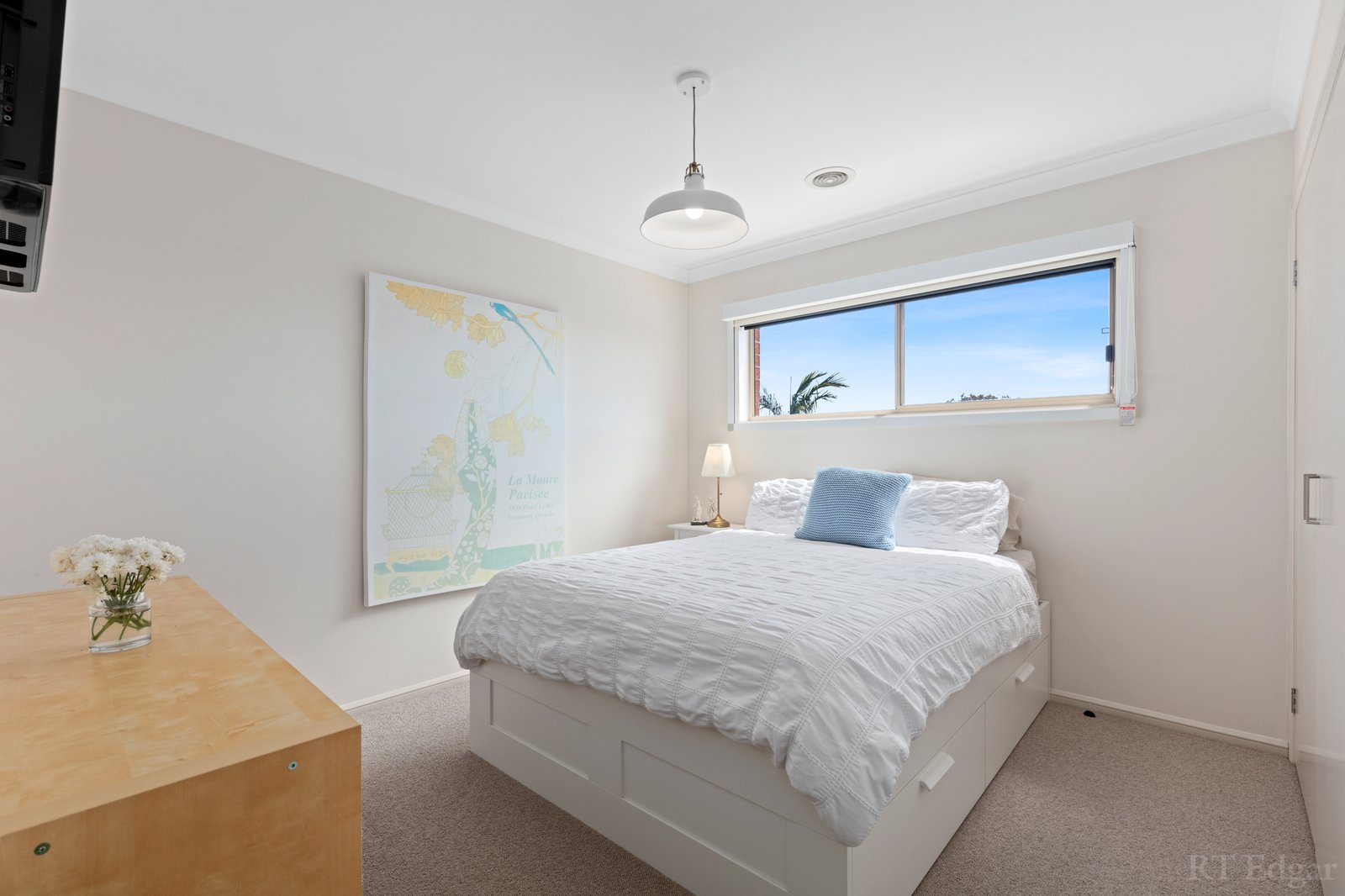 Real Estate and Property in 11 Shortland Way, Leopold, VIC