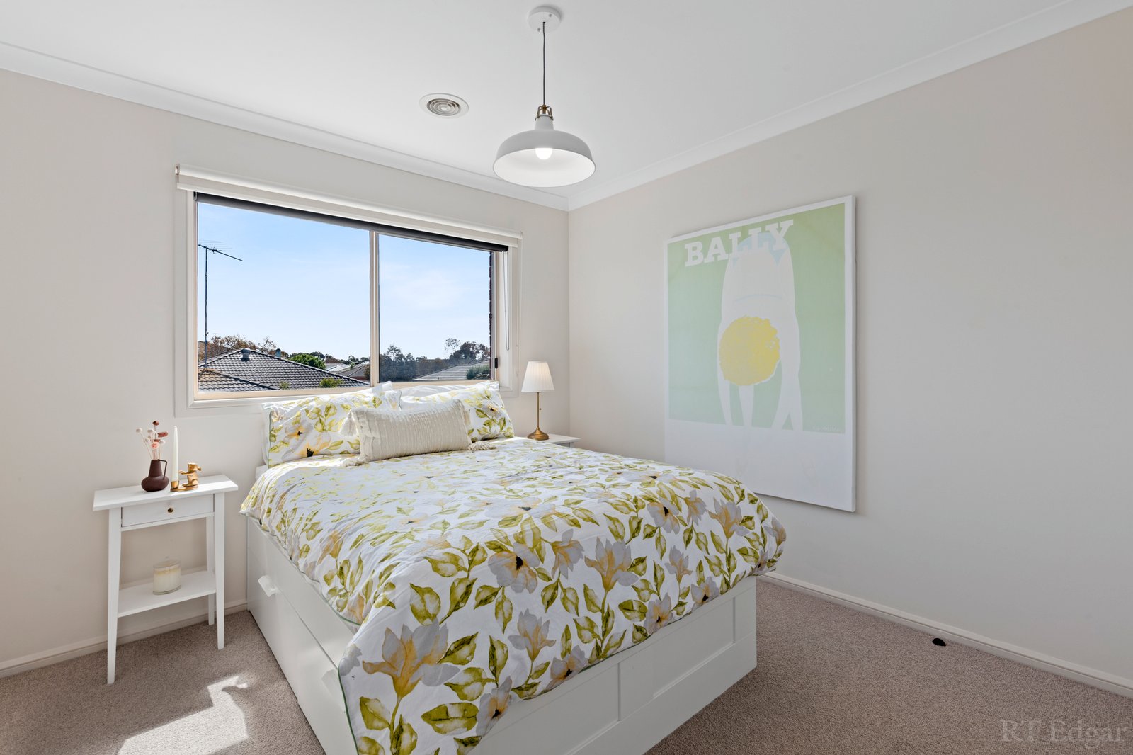 Real Estate and Property in 11 Shortland Way, Leopold, VIC