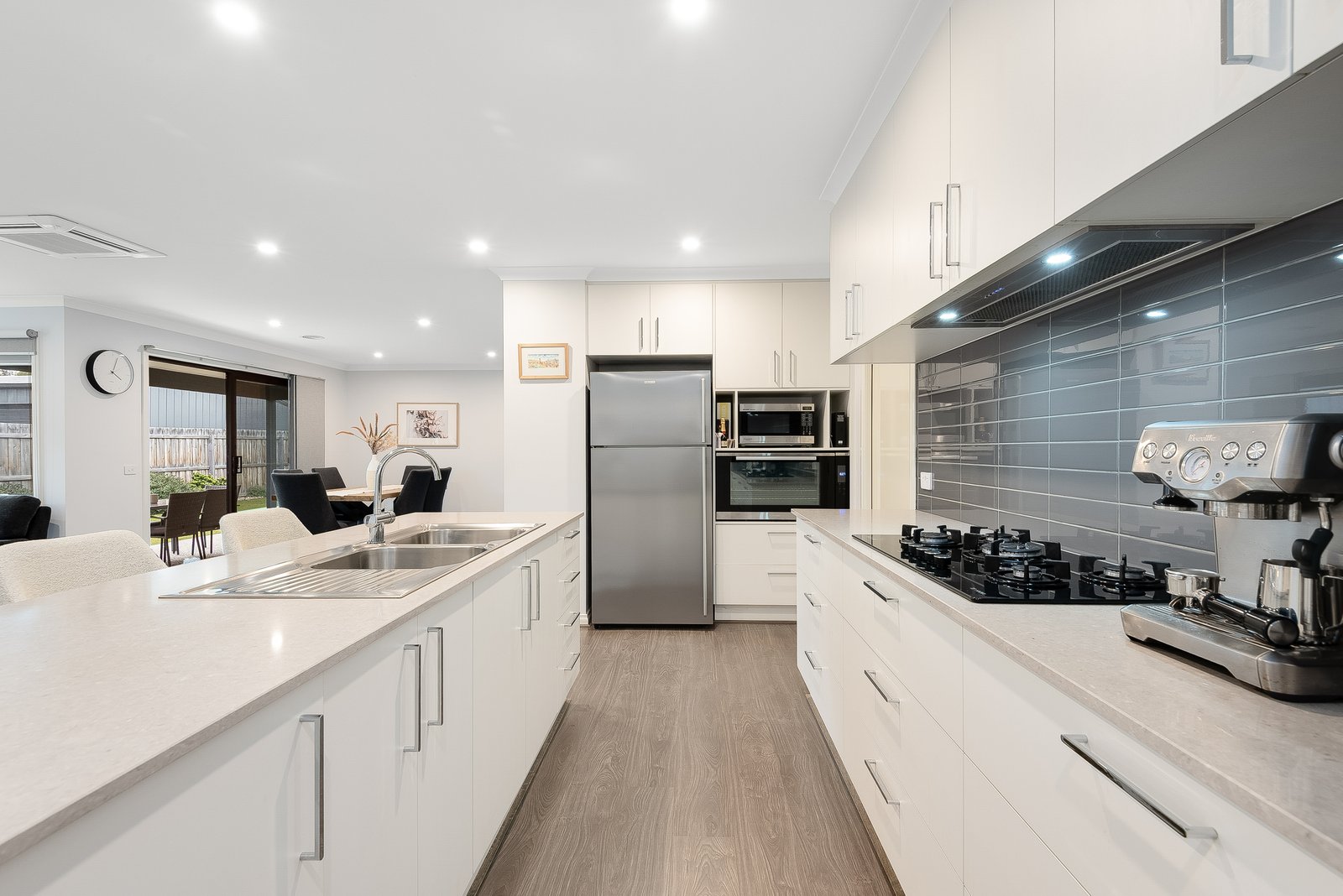 Gallery: 11 Sirolan Court